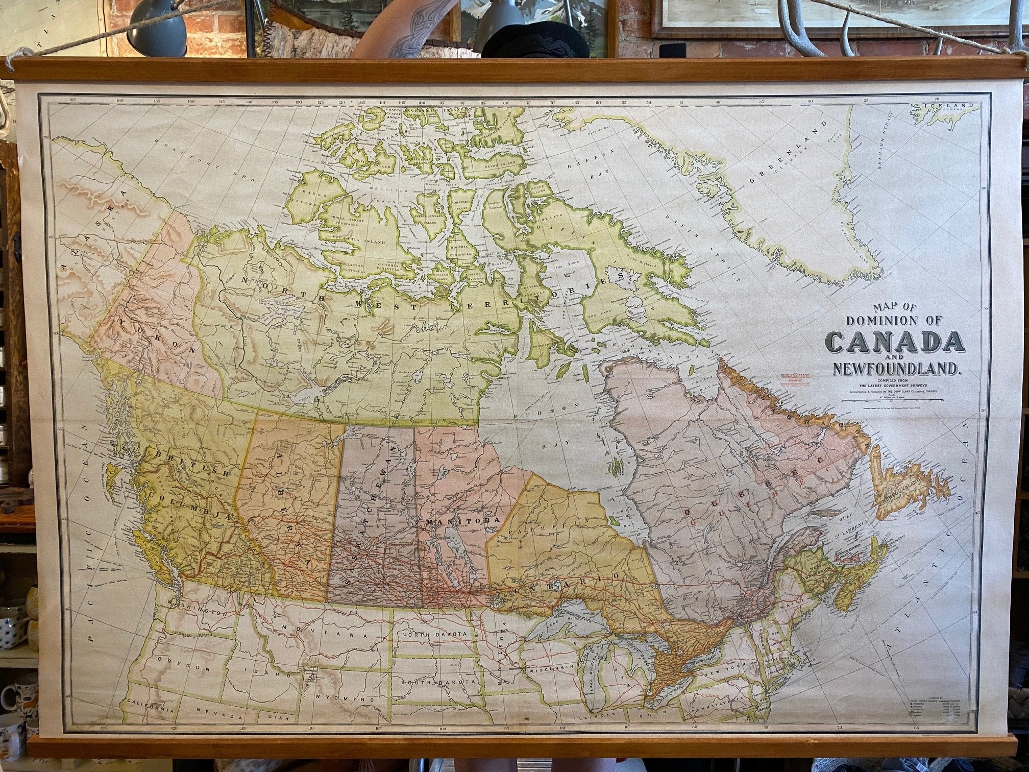 Unique Vintage Posters and Maps - Cartolina
